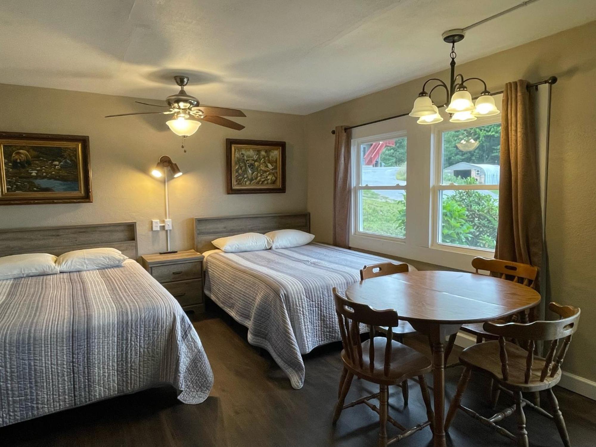 Hill View Motel And Cottages Lake George Habitación foto